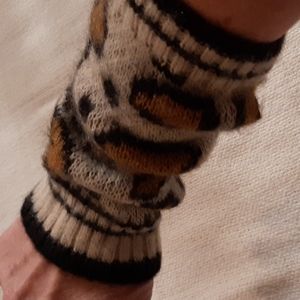 Knit animal print cuffs